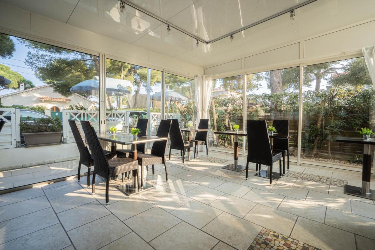 Hotel Le Mediterranee Hyeres Ngoại thất bức ảnh