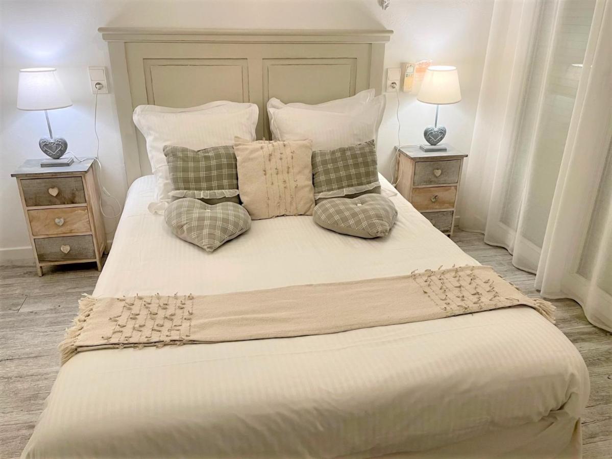 Hotel Le Mediterranee Hyeres Ngoại thất bức ảnh