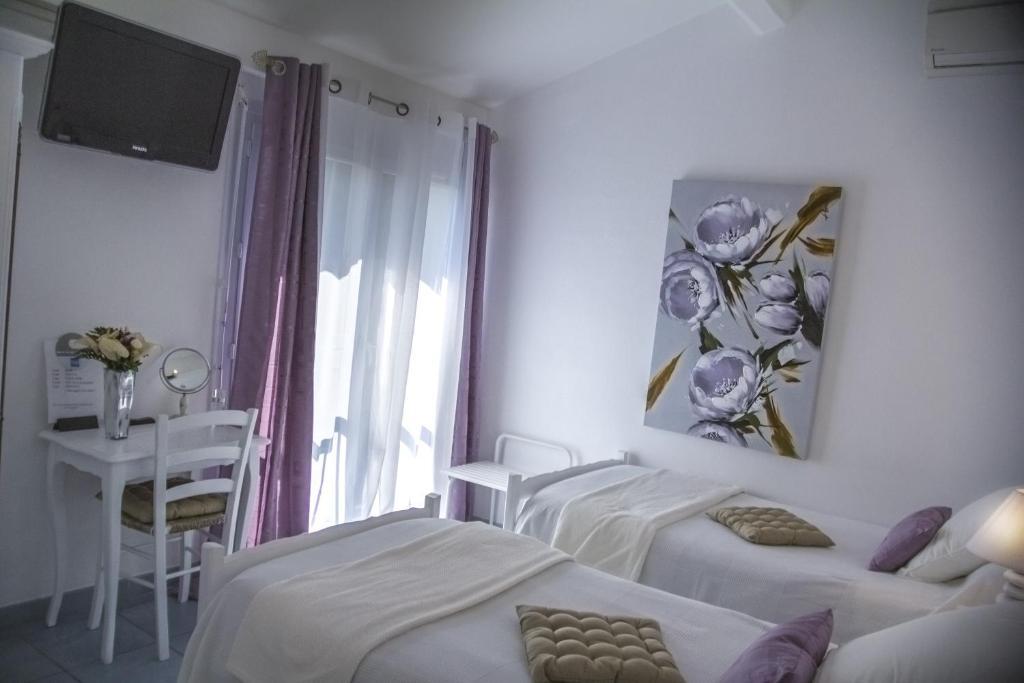 Hotel Le Mediterranee Hyeres Phòng bức ảnh